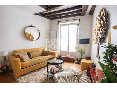 bel appartement 3 pièces de 45 17 m² ? plein de charme montmartrois