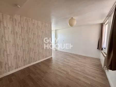 appartement t2 duplex avec garage à caudebec les elbeuf