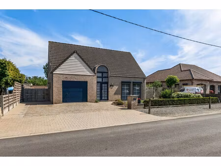 huis te koop in ranst met 4 slaapkamers