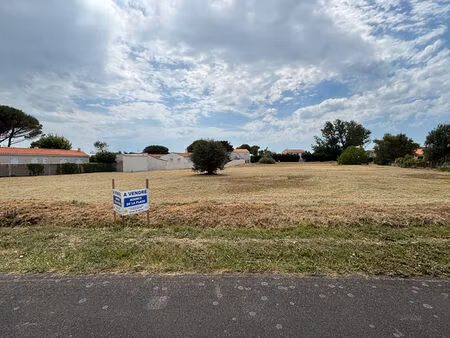 achat terrain 2 800m²