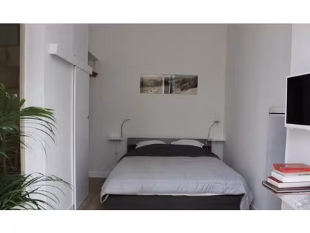 location appartement 2 pièces 30 m² à bordeaux (33000)