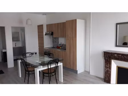 location appartement 2 pièces 43 m² à bordeaux (33000)