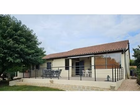 maison de plain-pied avec grand jardin - bretenoux  quartier recherché