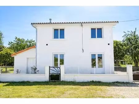 maison de 4 chambres avec 1600m² de terrain