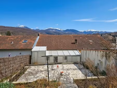 maison de ville avec jardin et garage