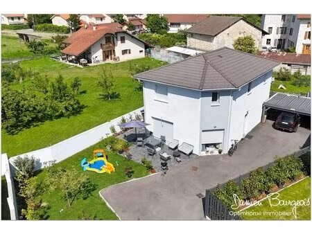 maison individuelle de 124 m2 avec 4 chambres et terrain de plus de 400 m2