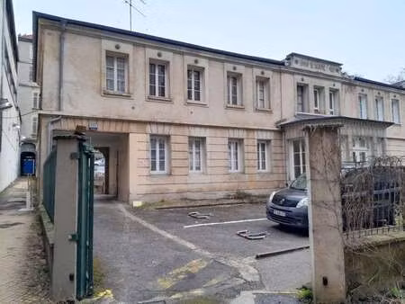 location appartement 2 pièces à nancy (54000) : à louer 2 pièces / 49m² nancy