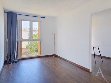 location meublée appartement 3 pièces 53.02 m² à les mureaux (78130)  695 €
