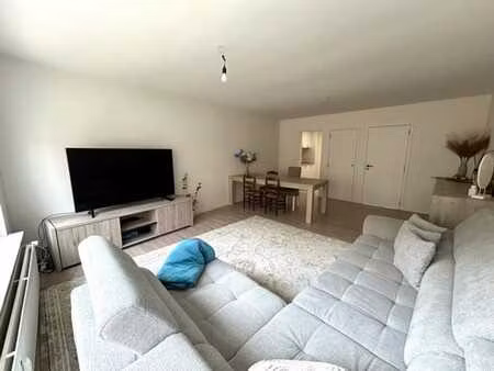 sint-truiden - appartementt 1 chambre + bureau