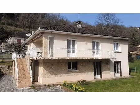 pavillon lumineux avec accès plain-pied et appartement rdc