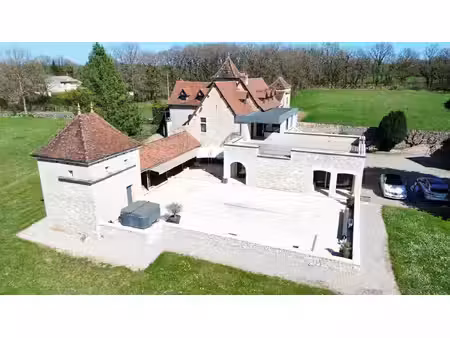 propriété d'exception à 20 km au sud de figeac
