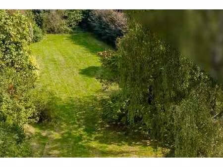 très beau terrain à bâtir de 1260 m2 à céroux