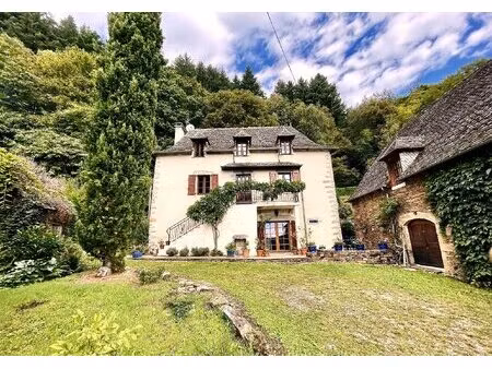 maison avec grange et piscine le fel