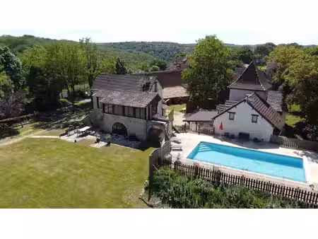 2 maisons indépendantes - piscine - causse