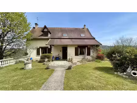 maison 230 m² - 2 logements indépendants - 1258m² terrain