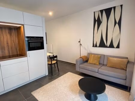 appartement à louer à rue de pascale etterbeek (rbw28794)