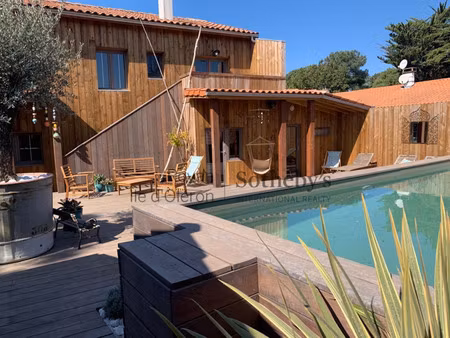 maison de luxe à vendre à saint-trojan-les-bains