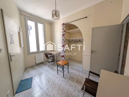 location appartement 1 pièce 35 m² à nîmes (30900)