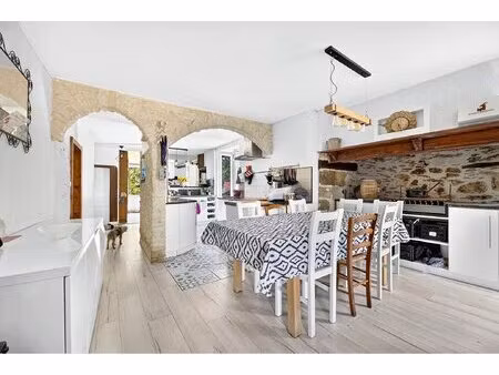 maison de charme en coeur de village - 167 m2 - résidence principale + studio indépendant
