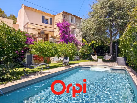 maison provençale à vendre dans le quartier nord