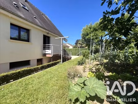 pavillon à mayenne (53100)