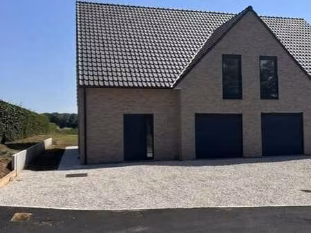 maison neuve 4 ch garage-jardin peb a 1 ère occupation