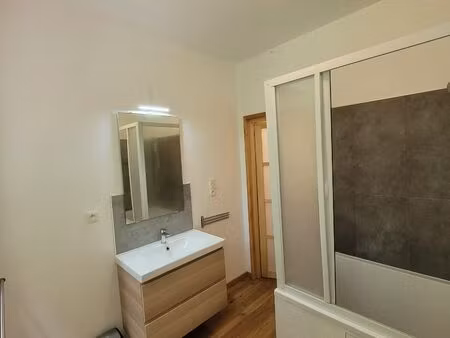 duplex à louer à rue fernand dineur (rue zenobe gramme) 7 marcinelle (vwd17902)