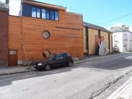 appart 3 ch 145 m2 et bureau + terrasse
