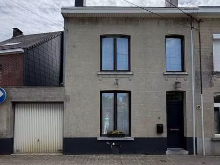 maison rénovée 3 ch + jardin + garage + grenier