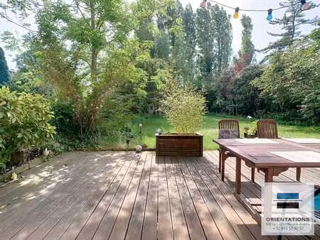 splendide rez de jardin