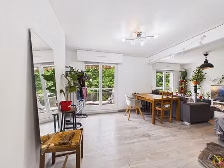 3/4 pieces 74m²
