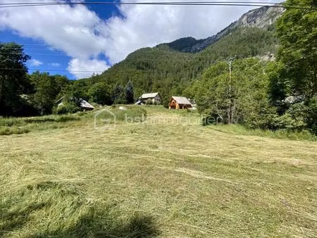 rare : terrain à bâtir dans le parc naturel des écrins
