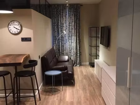 location meublée appartement 2 pièces 31 m² à paris 11ème (75011)  1 090 €