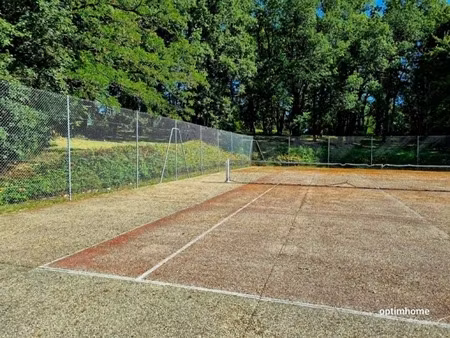 terrain constructible proche brive   secteur cressensac   avec terrain de tennis