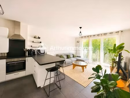 appartement 2 pièces 47m² saint-pierre-du-perray