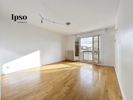 appartement 3 pièces traversant de 71.22 m² + garage