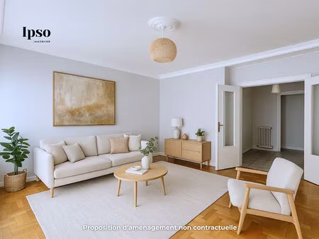 appartement 4 pièces traversant avec balcon et parking