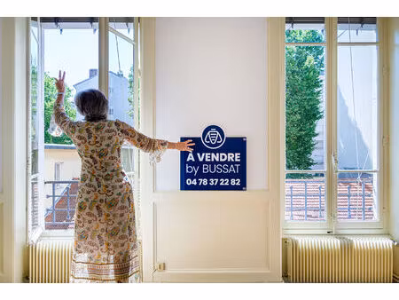 vente appartement 2 pièces et alcôves sans vis à vis  quartier bourse du travail