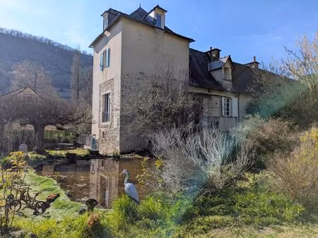 charmante maison ancienne à cougousse (moins de 20 min de rodez et à 5 min de marcillac-va
