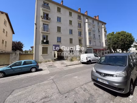 a vendre : appartement t3/t2 renove + balcon