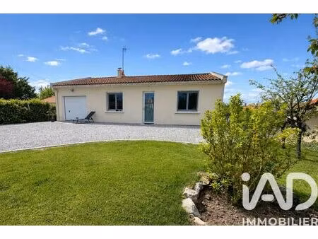 maison à châtillon-sur-thouet (79200)