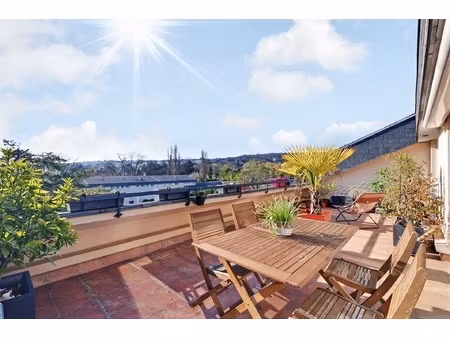 appartement 5 pièces - 150 m²