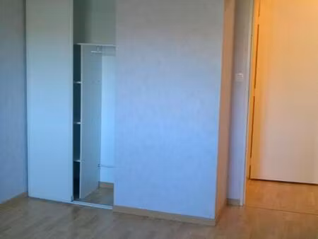 location appartement 2 pièces 40m² buxerolles 86180