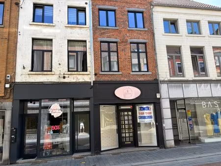 handelspand met mogelijkheid tot woonst leuvensestraat tienen