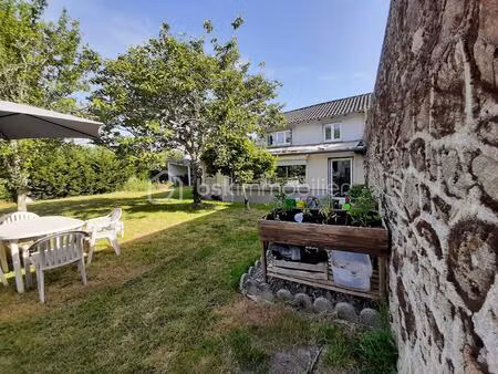 maison en pierre de 121 m² à saint-cyr