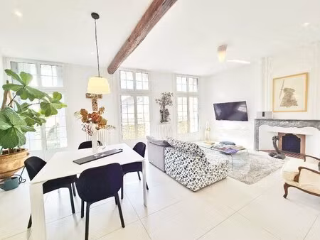 appartement chic de 1 5 chambres au coeur du centre historique