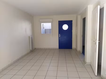 location appartement 2 pièces 45m²