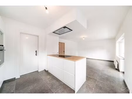 appartement à vendre à place de la roulette 3 orp-jauche (vbe37832)