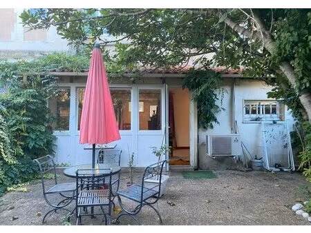 appartement t3 lumineux avec beau jardin privé