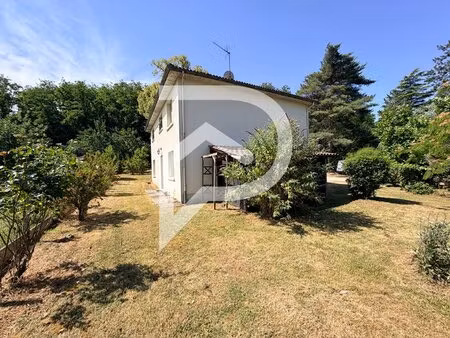 maison à bassillac et auberoche